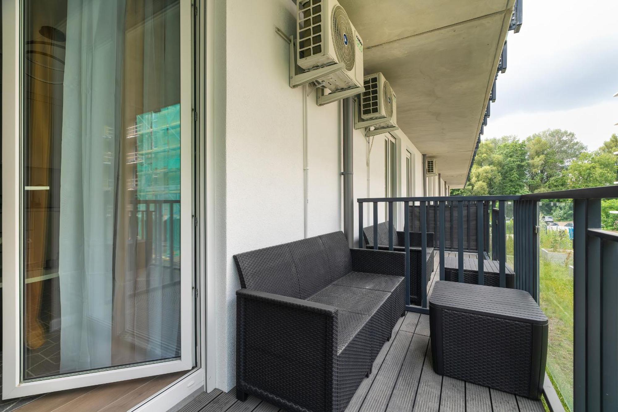 Nadolnik Studio Apartments With Balcony & Ac By Rent Like Home Poznań Exterior foto